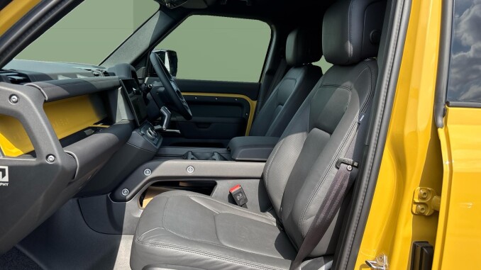 Land Rover Defender 3.0 D350 Trophy Edition Deep Sandglow 110 5dr Auto Diesel Estate - Image 3